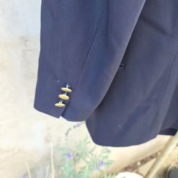 Giorgio Armani le collezioni oversized double breasted blazer gold buttons